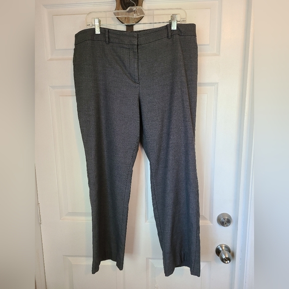 Ann Taylor Woman's Signature Petite Dress Slacks, Size: 14P Color: Grey - Picture 3 of 14